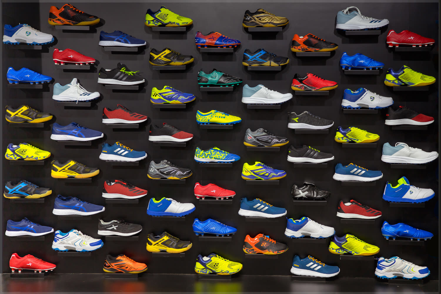 Sportsal store interior